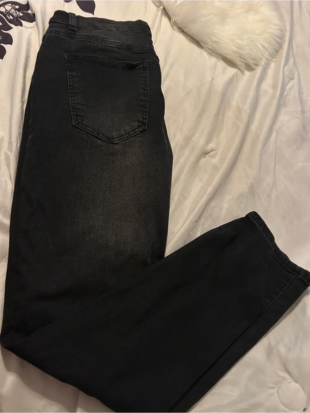 Women’s Black High-Rise Straight Jeans